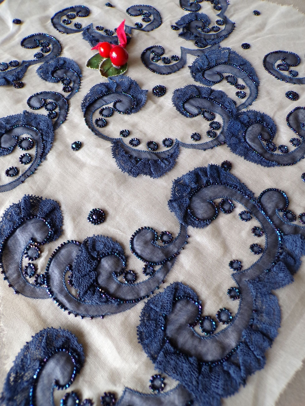 Miniature : Echantillon Organdi et Volutes (n°26)