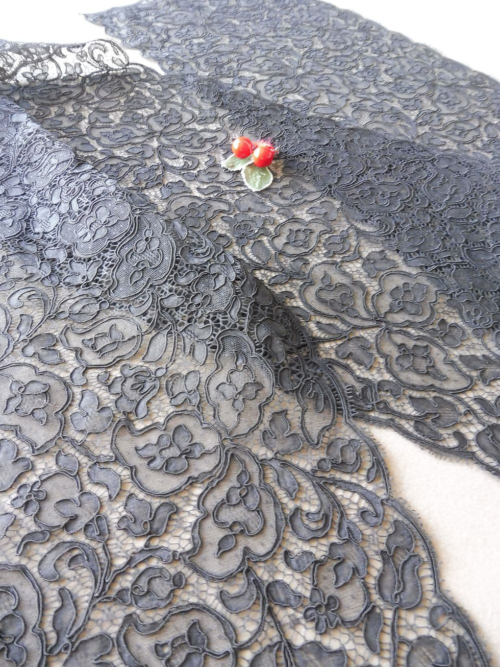 Miniature : Large bande de Dentelle Noire