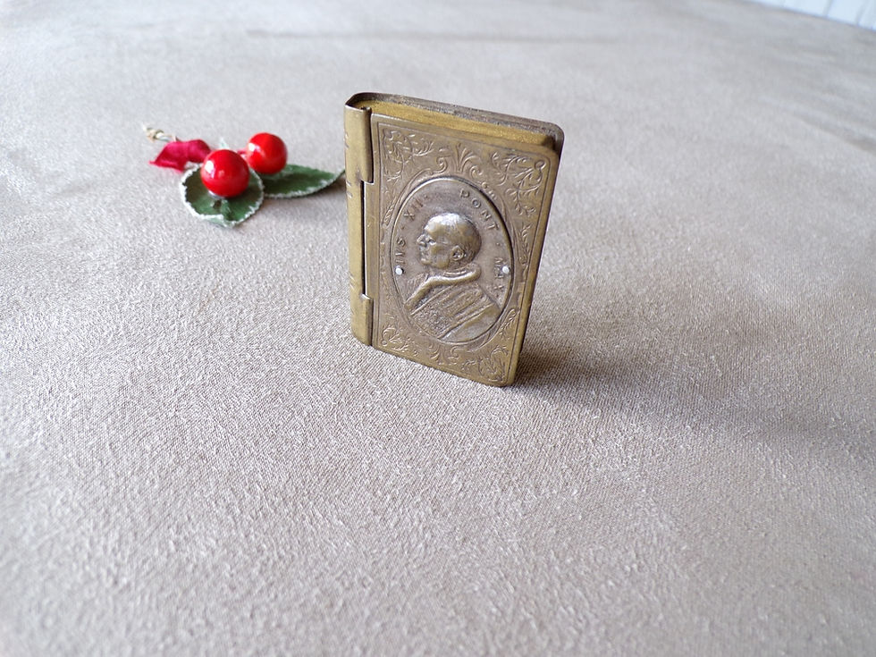 Miniature : Porte Chapelet Livre