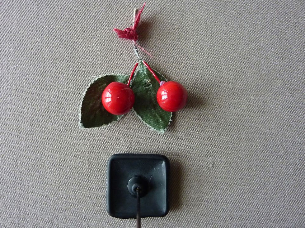 Miniature : Longue Epingle à Chapeau
