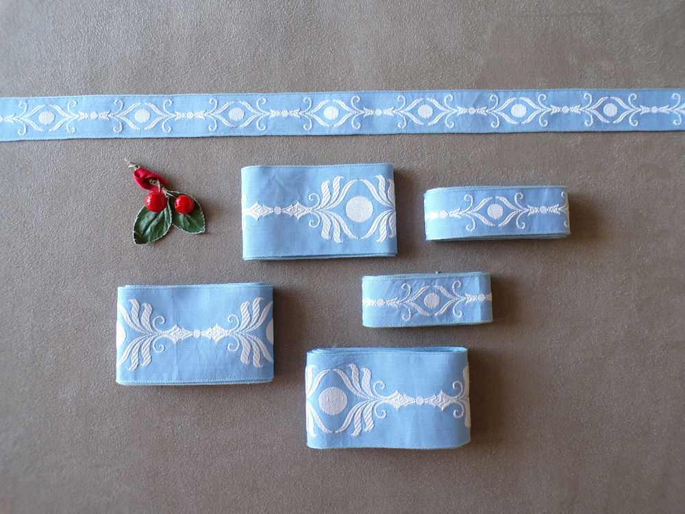 Ruban Bleu Ciel Années 50 (n°3)