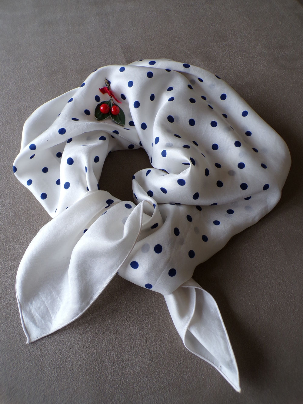Foulard à Pois Bleus