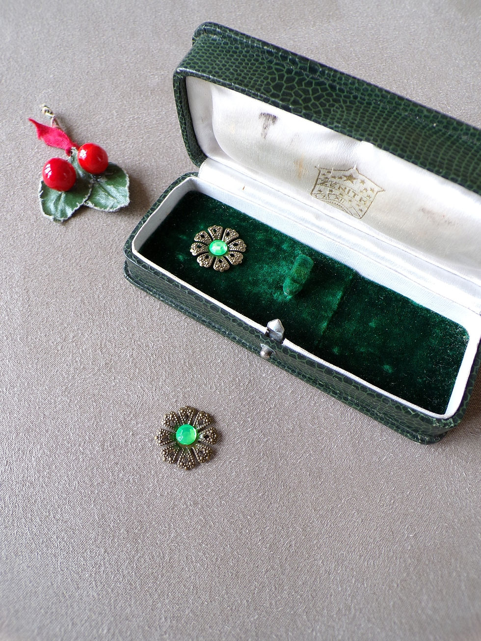 Miniature : Coffret et Pampilles
