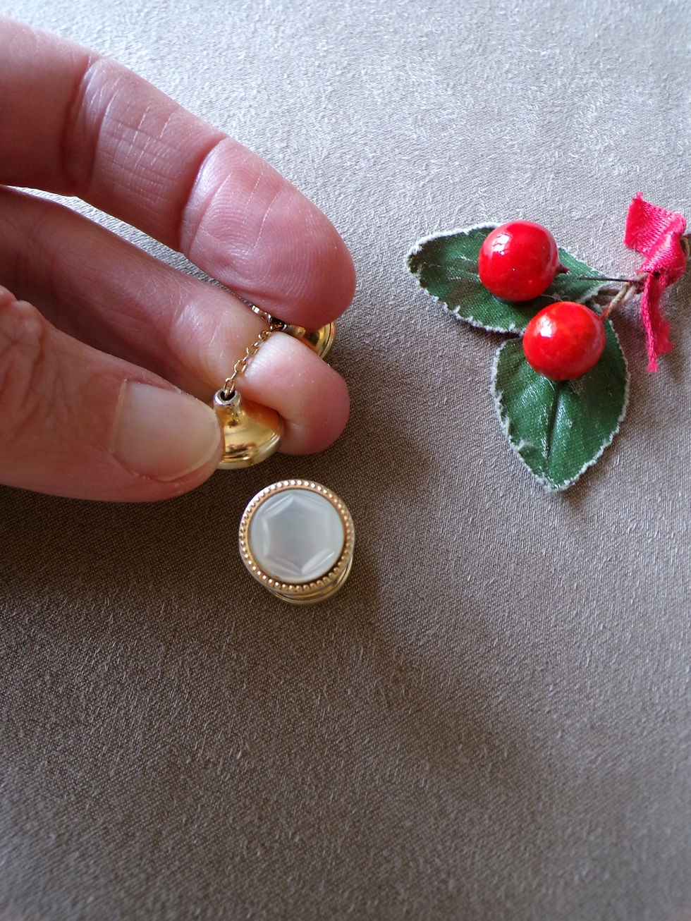 Miniature : Boutons de Manchettes Nacre et Chaînette