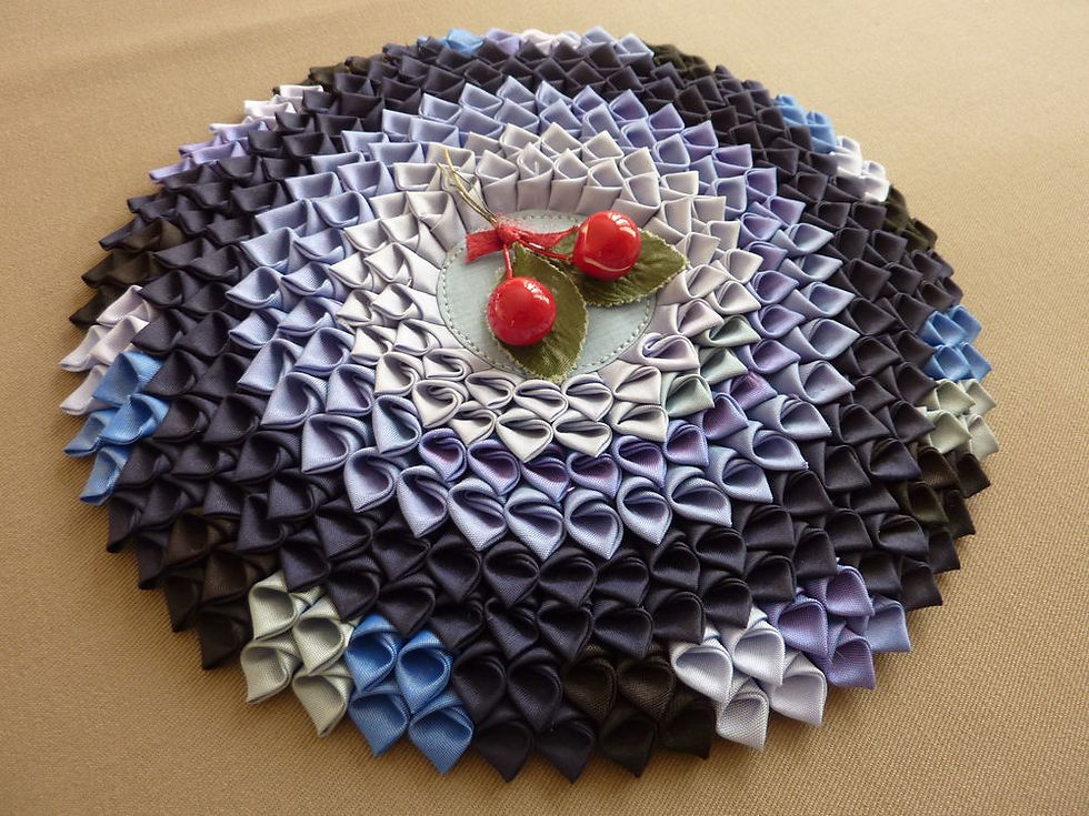 Miniature : Rosace en Satin