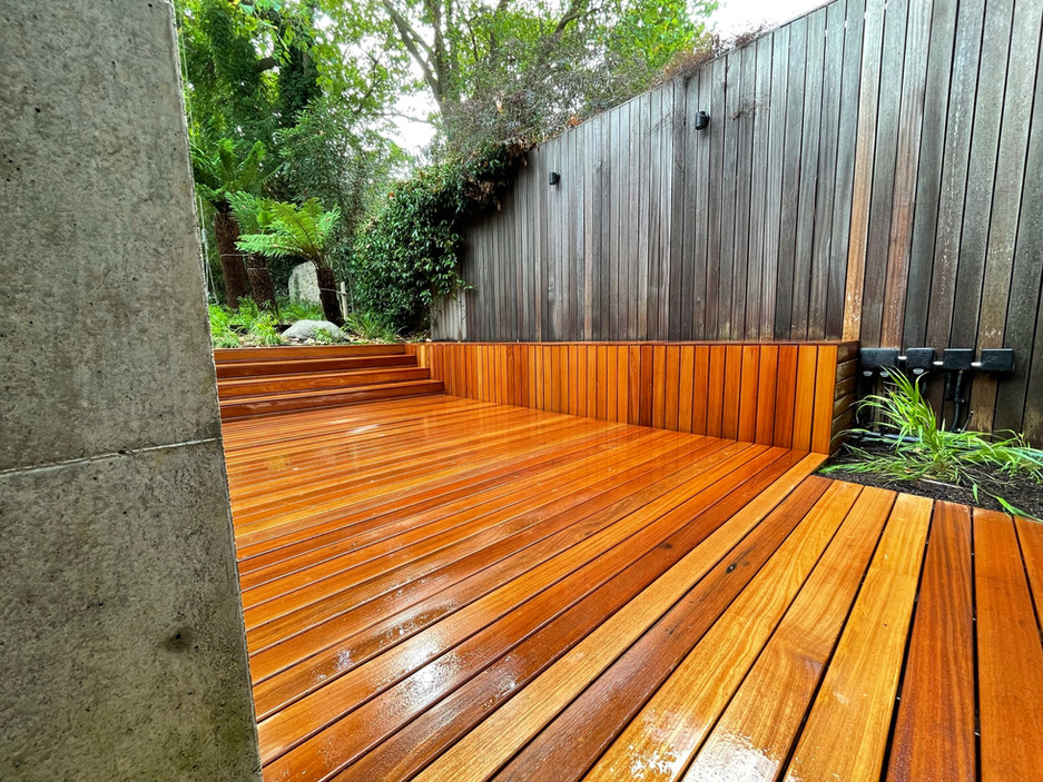 Bilau hardwood decking wet (1).JPEG