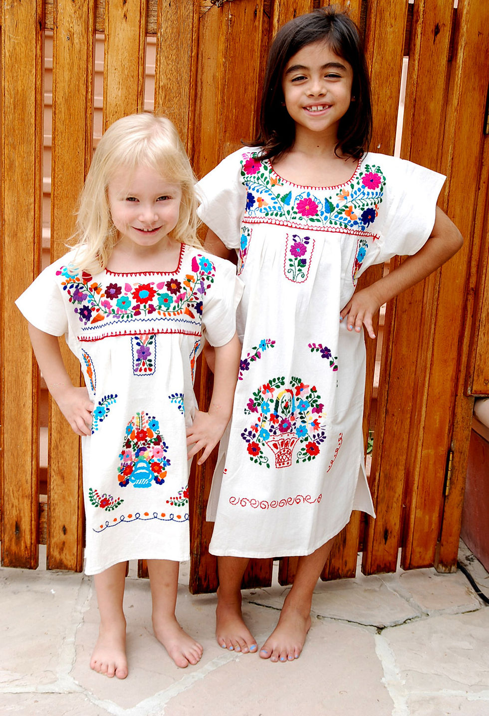 Thumbnail: Mum and Daughter Typical Mexican dress