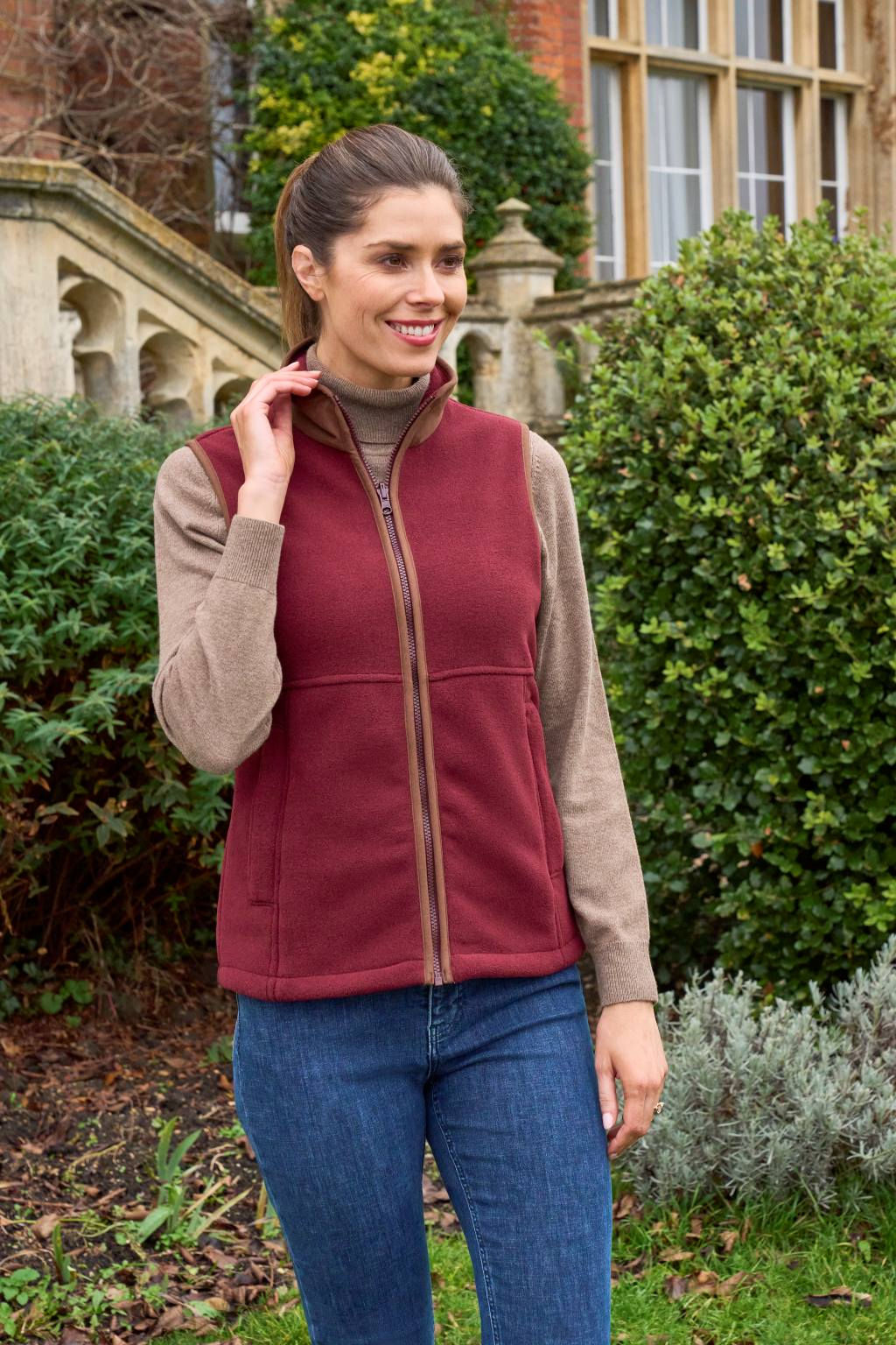 Alan Paine Aylsham Ladies Fleece Gilet in Bordeaux