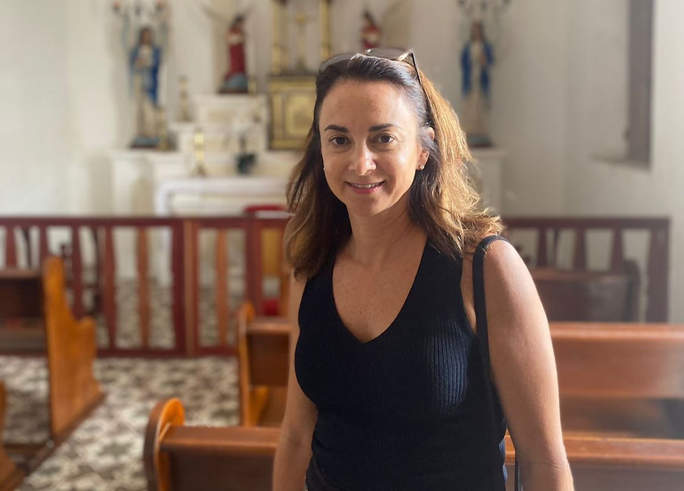 Marta Poggi em visita à Igreja Nossa Senhora do Ó