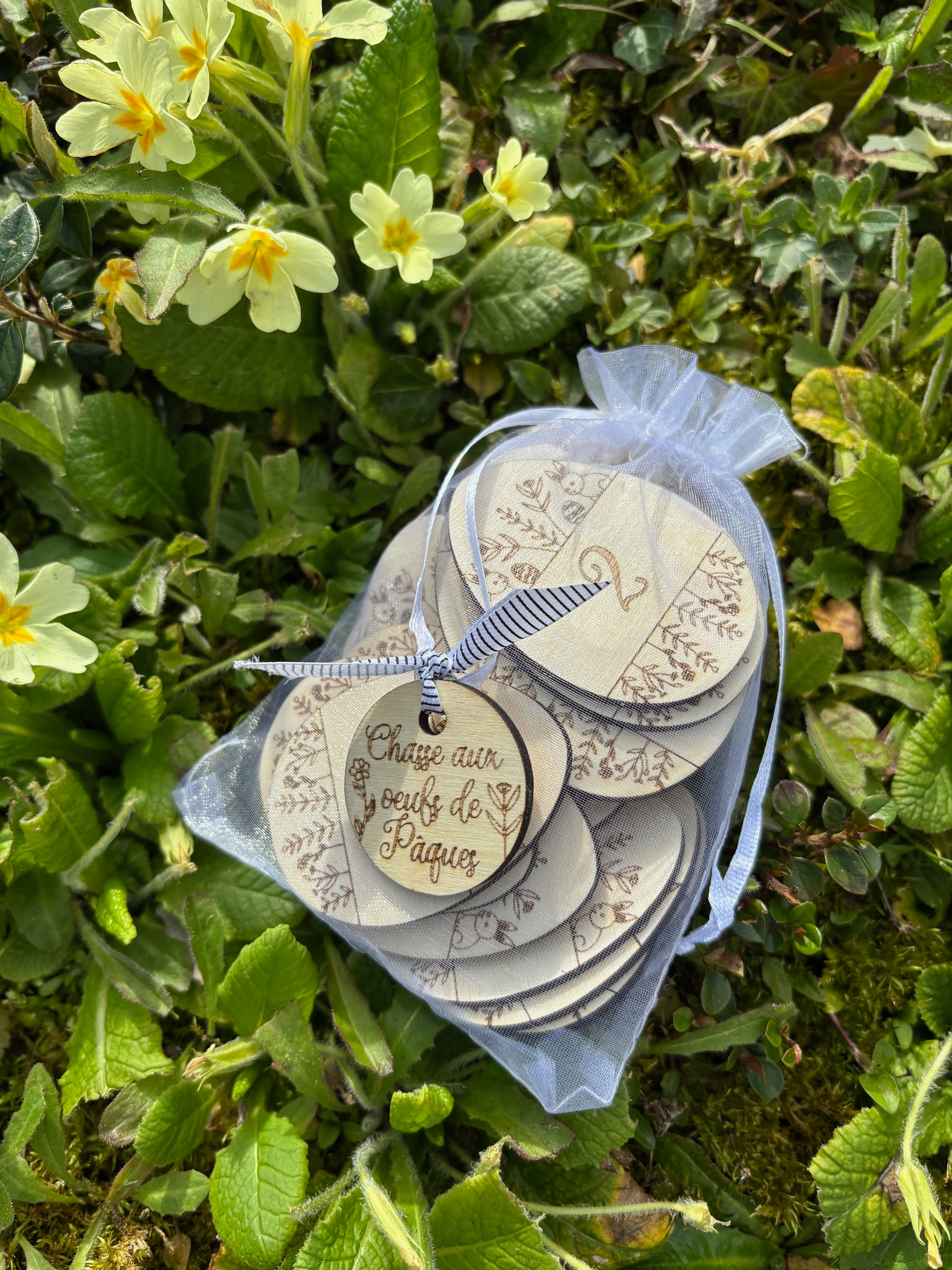 Oeufs de Pâques en bois