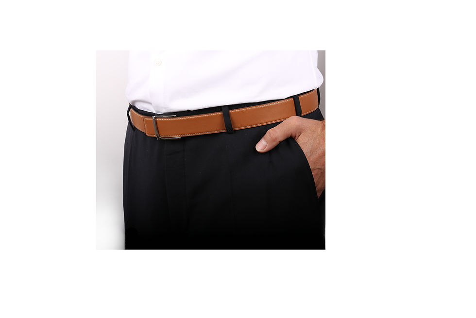 Miniature : ceinture-gabriac-lien-de-ceinture-cuir-reversible-noir-gold-boucle-de-ceinture-amovible-square-platine-palladium-portée
