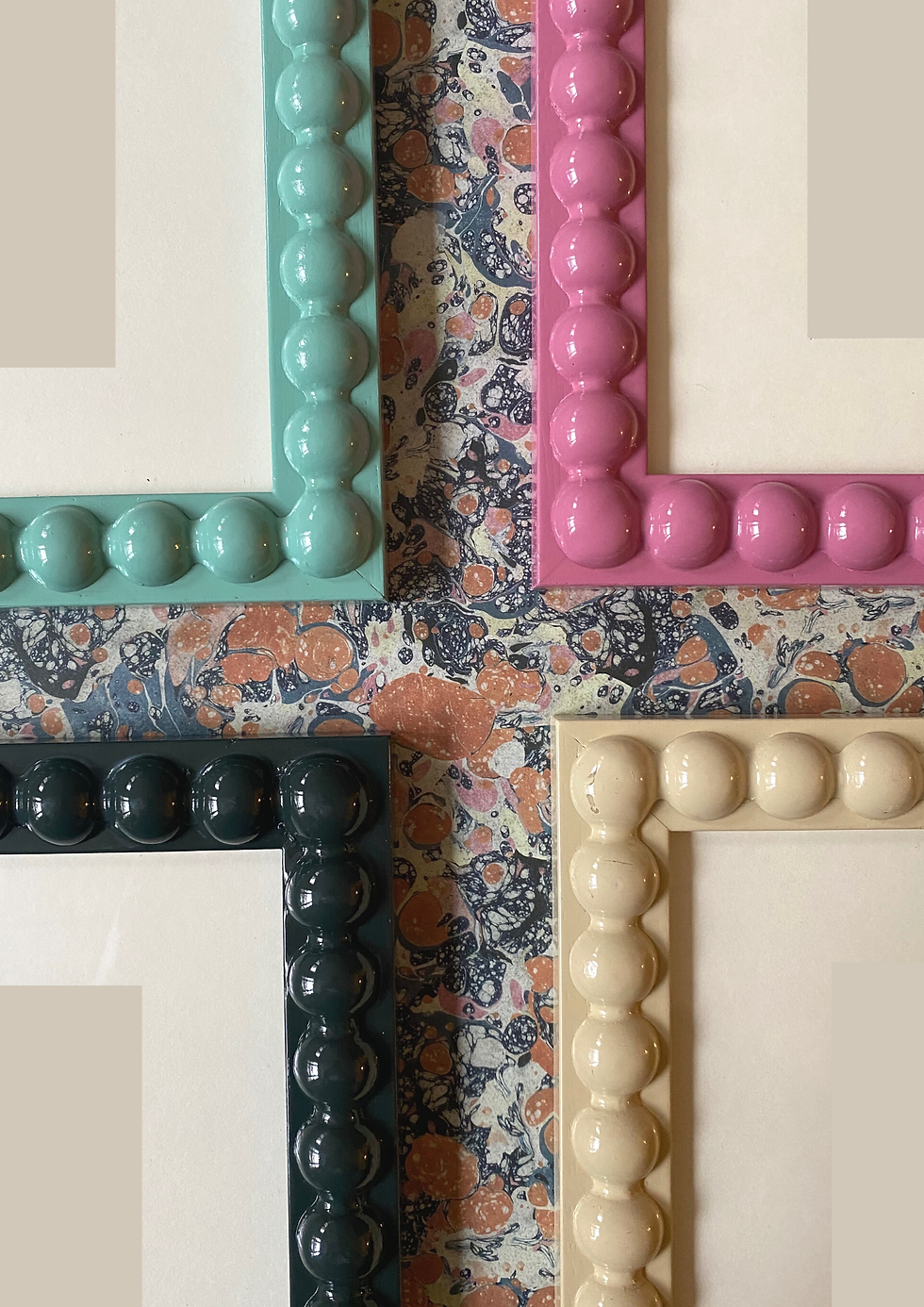 Thumbnail: Green Bubble Frame