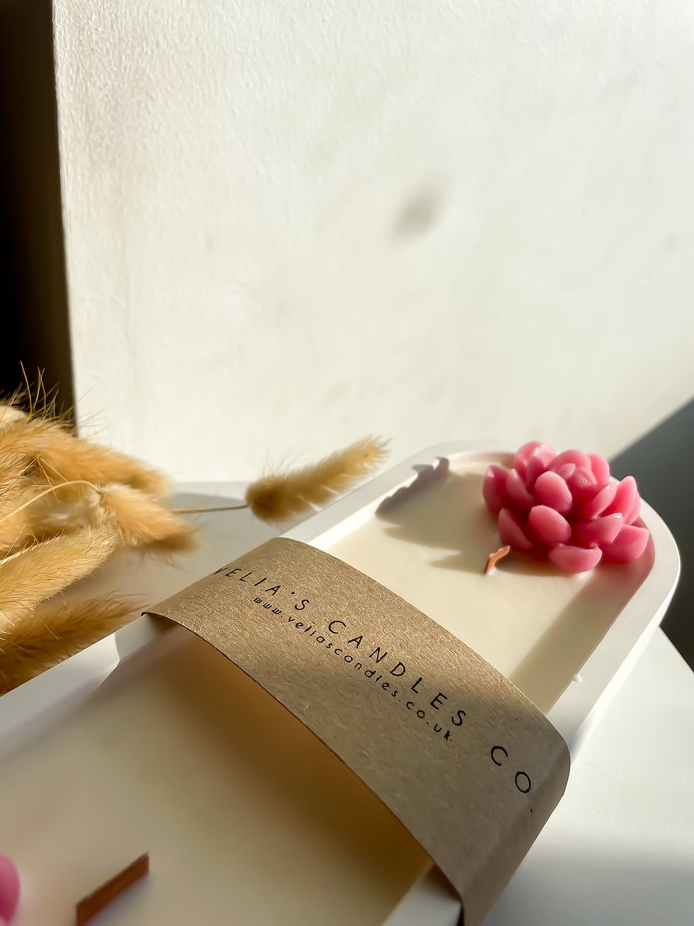 Thumbnail: White minimal 3 wooden wick candle with pink flowers 