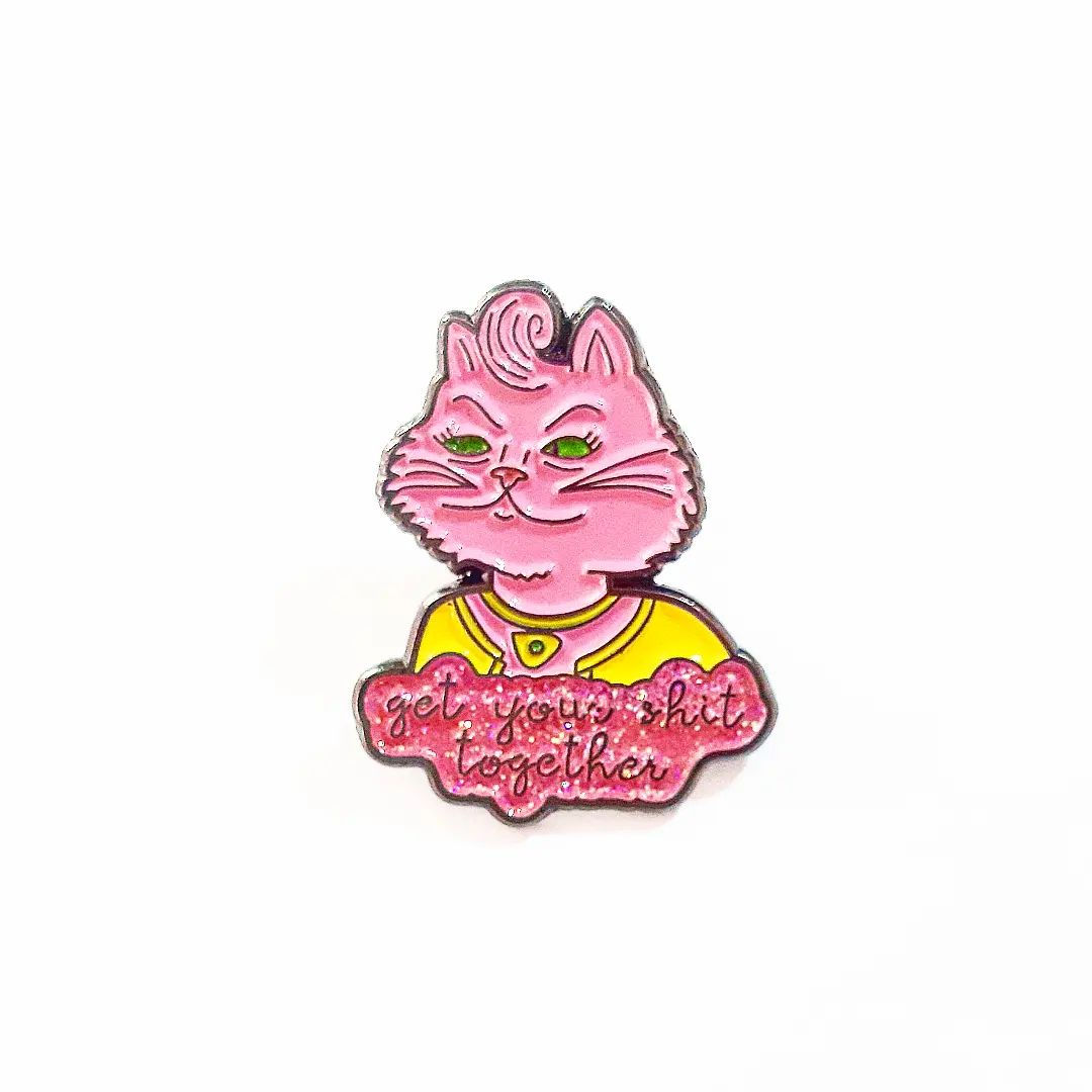 pin de metal princess carolyn