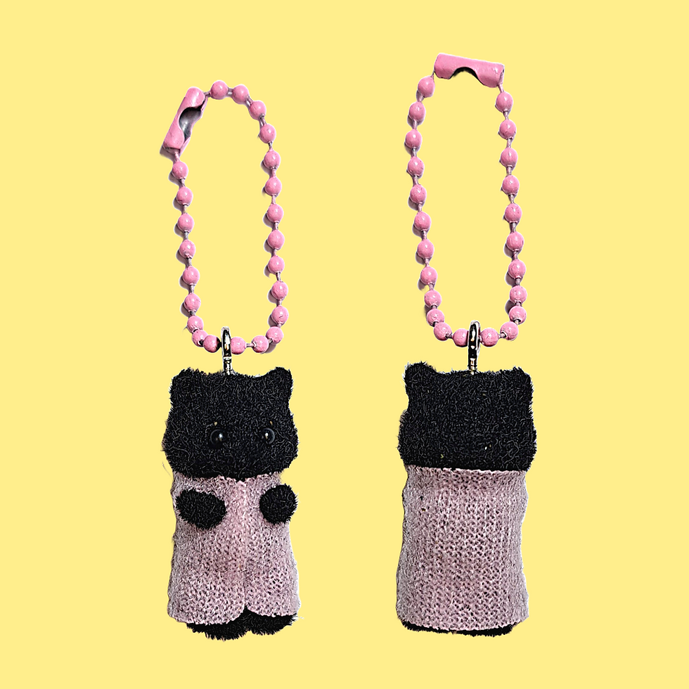 Miniatura: chaveiro gato preto bebê com roupa rosa sylvanian families