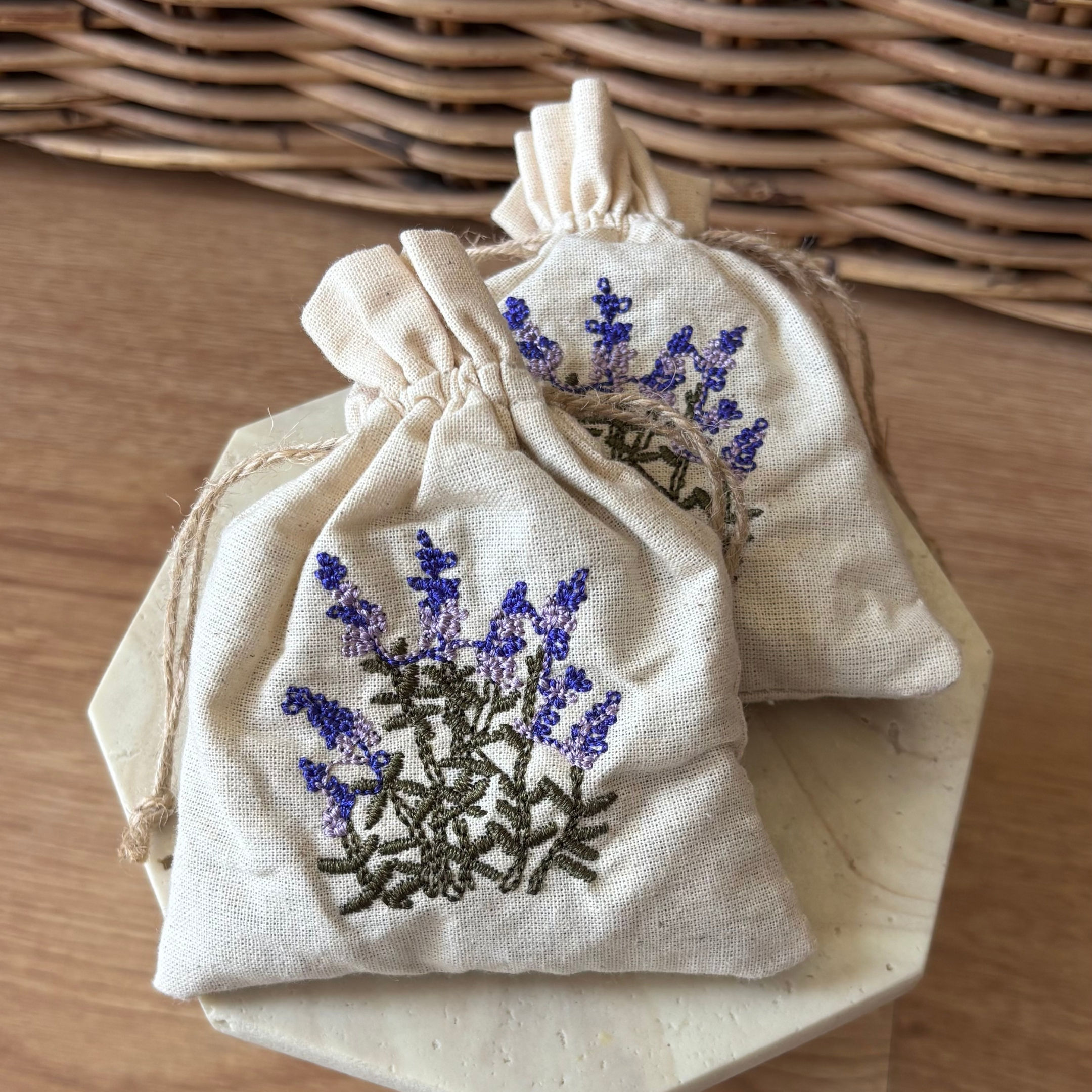 Ham Keten İşlemeli Lavanta Kesesi (2 adet)