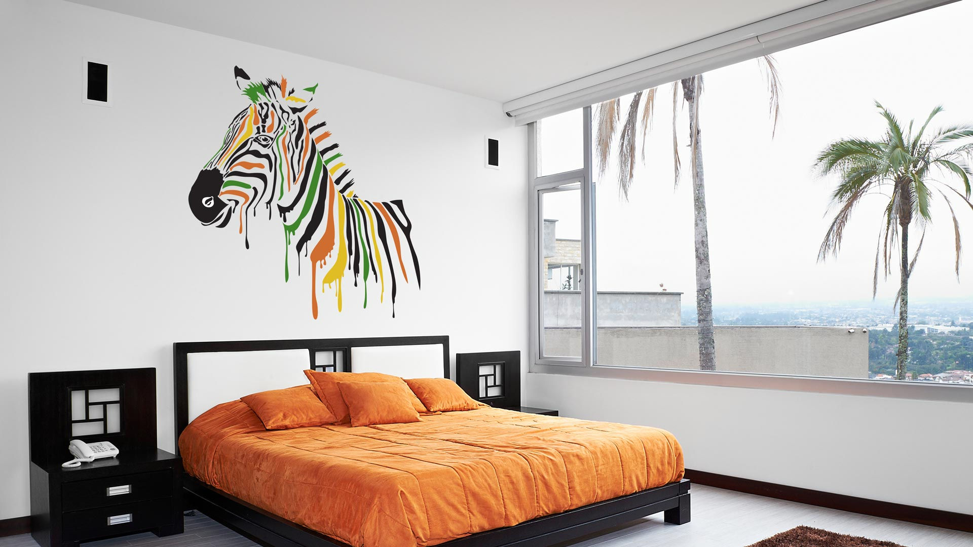 Яркий интерьер с одноразовым трафаретом Арт Зебр