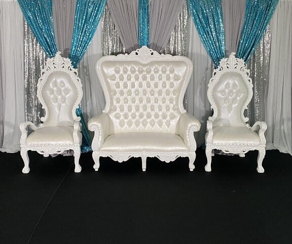 Thumbnail: Throne Queen Tiffany Loveseat All/White
