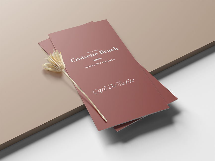 Création graphique d'un menu trois volets pour l'Hôtel Croisette Beach à Cannes