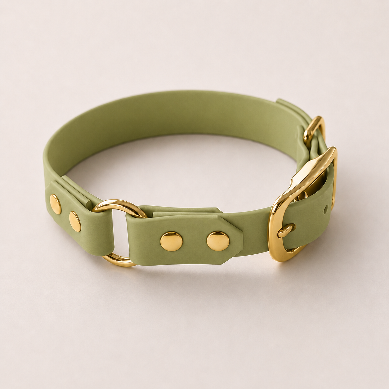 COLLIER DELICAT AVOCAT