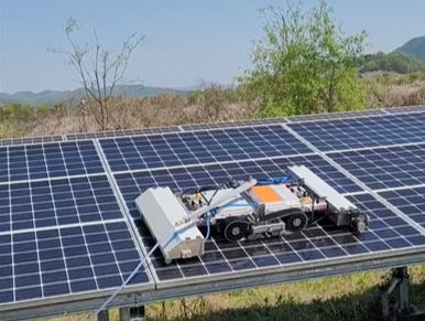 solar panel cleaning equipment