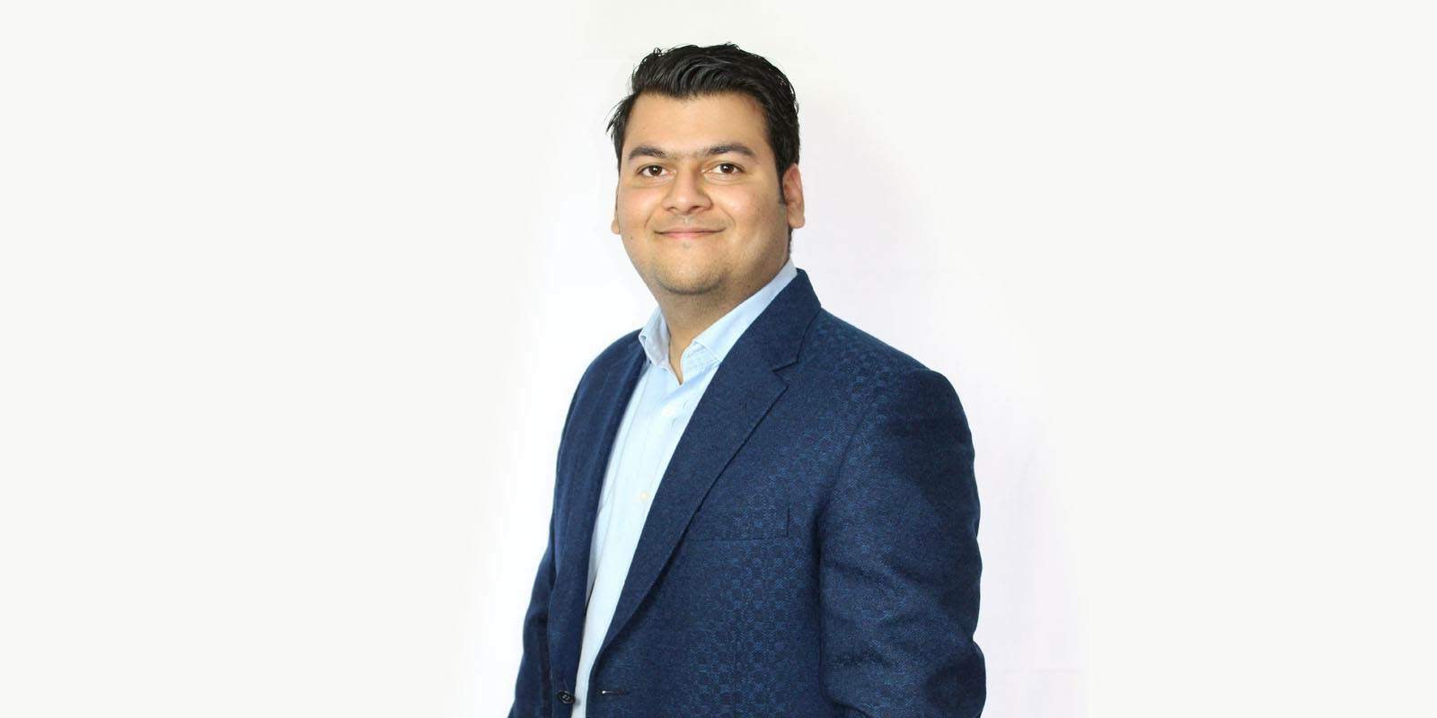 Writer: Abdullah Hashmi