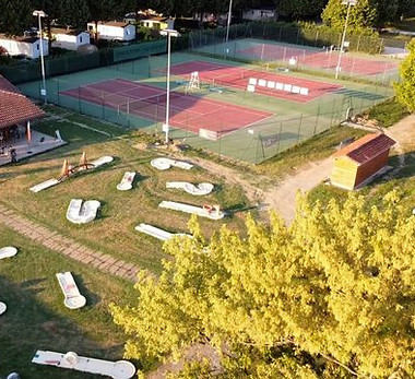 Terrains de tennis de Tennis Camp 40
