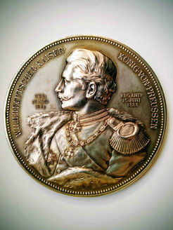 Aus privaten Sammlungen: Medaille auf den Regierungsantritt von Kaiser Wilhelm II. (1888)