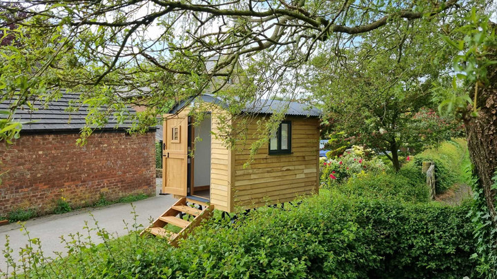 Shepherd Hut Garden Room