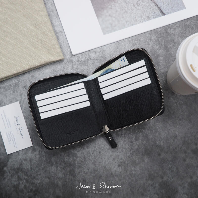 Thumbnail: Men: Zip Around Wallet (RFID protected)