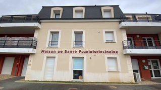 Brou : ce mercredi 15 octobre, le sort de la maison de santé de Brou est entre les mains de l'Ordre des médecins. Une audience cruciale qui doit trancher le litige opposant la municipalité au Dr Ingrid Benoit, dont le recours bloque l'ouverture du site