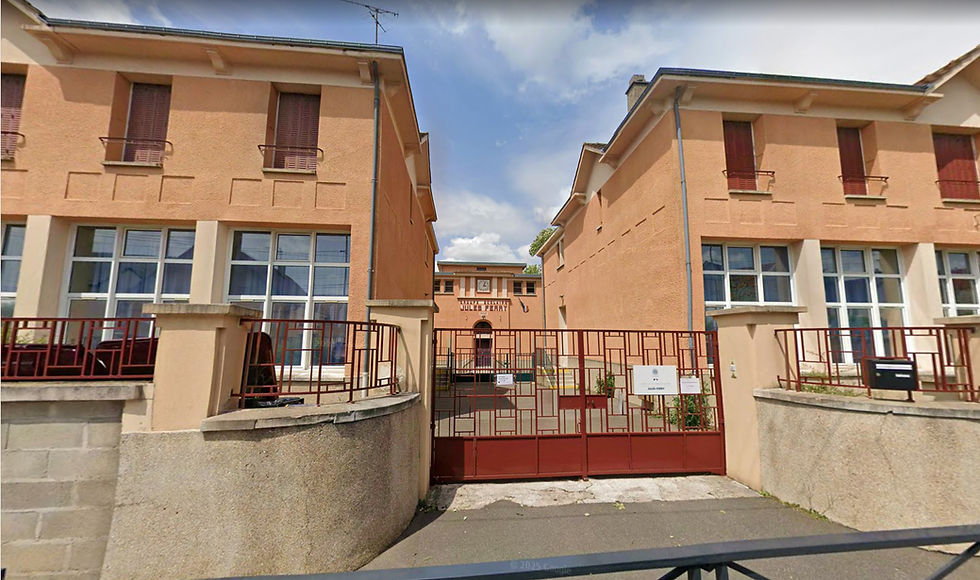 À l’école Jules-Ferry de Chartres (Eure-et-Loir), les parents d’élèves se mobilisent pour sauver les tilleuls de la cour, menacés d’abattage par la mairie après la tempête de juin