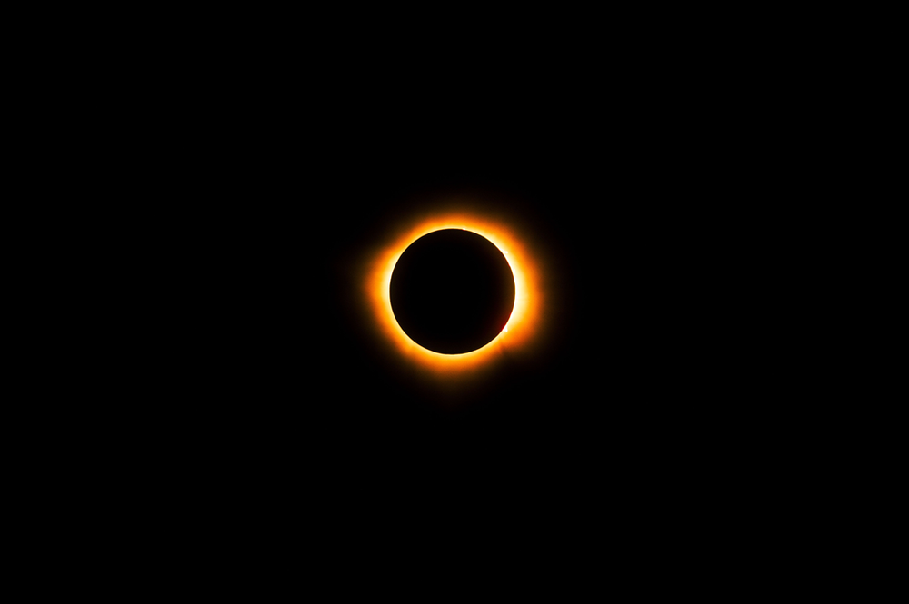 Éclipse du 12 août en Eure-et-Loir : pourquoi le ciel ne s'est-il pas plongé dans la nuit totale ?