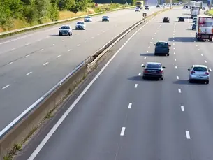 Sur l’A11, à hauteur de Chartres en Eure-et-Loir, les inondations ont nécessité la fermeture de l’autoroute dans les deux sens.