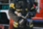 Sancheville (Eure-et-Loir), rue de Champfroid. Près de 43 sapeurs-pompiers et 19 engins ont été déployés en urgence pour circonscrire un incendie industriel