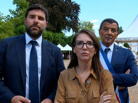 Dreux, le 27 juillet 2026. (De gauche à droite) - Vincent JEANBRUN, Aurore BERGÉ et Abdel-Kader GUERZA, lors de la visite du Domaine de Comteville à l'occasion des « Estivales »