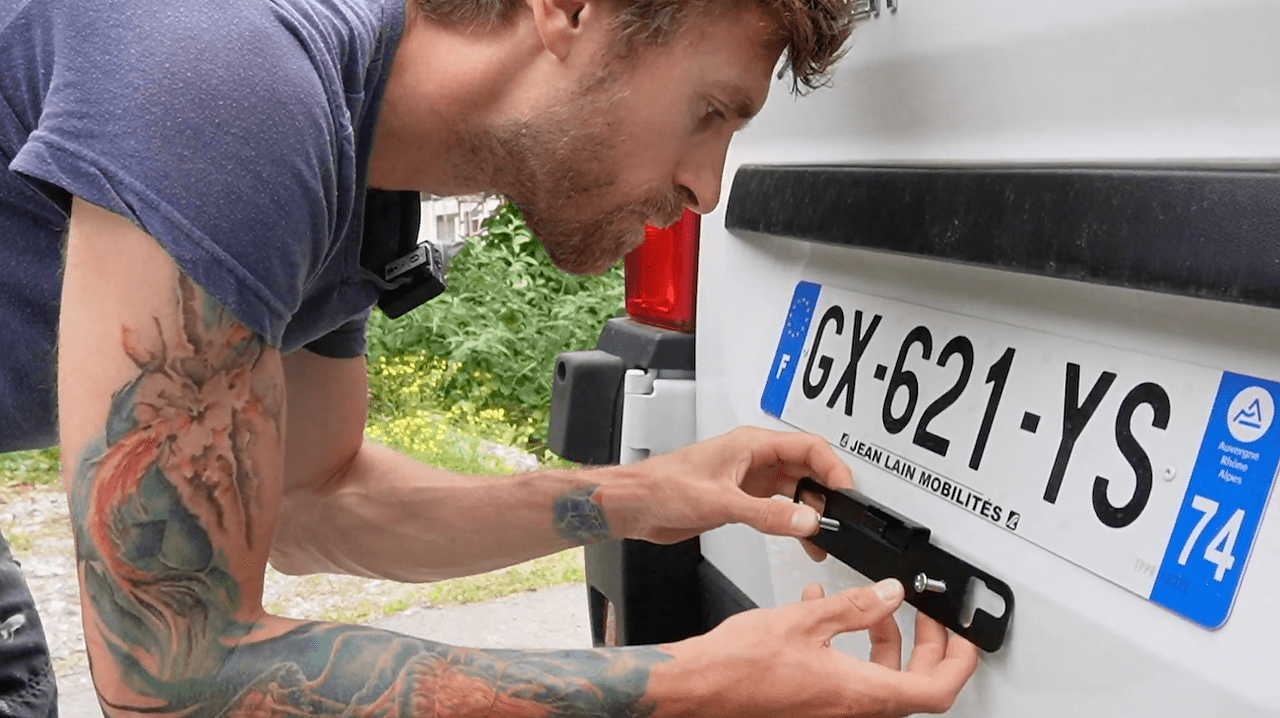 attaching solar 3A reversing camera to van