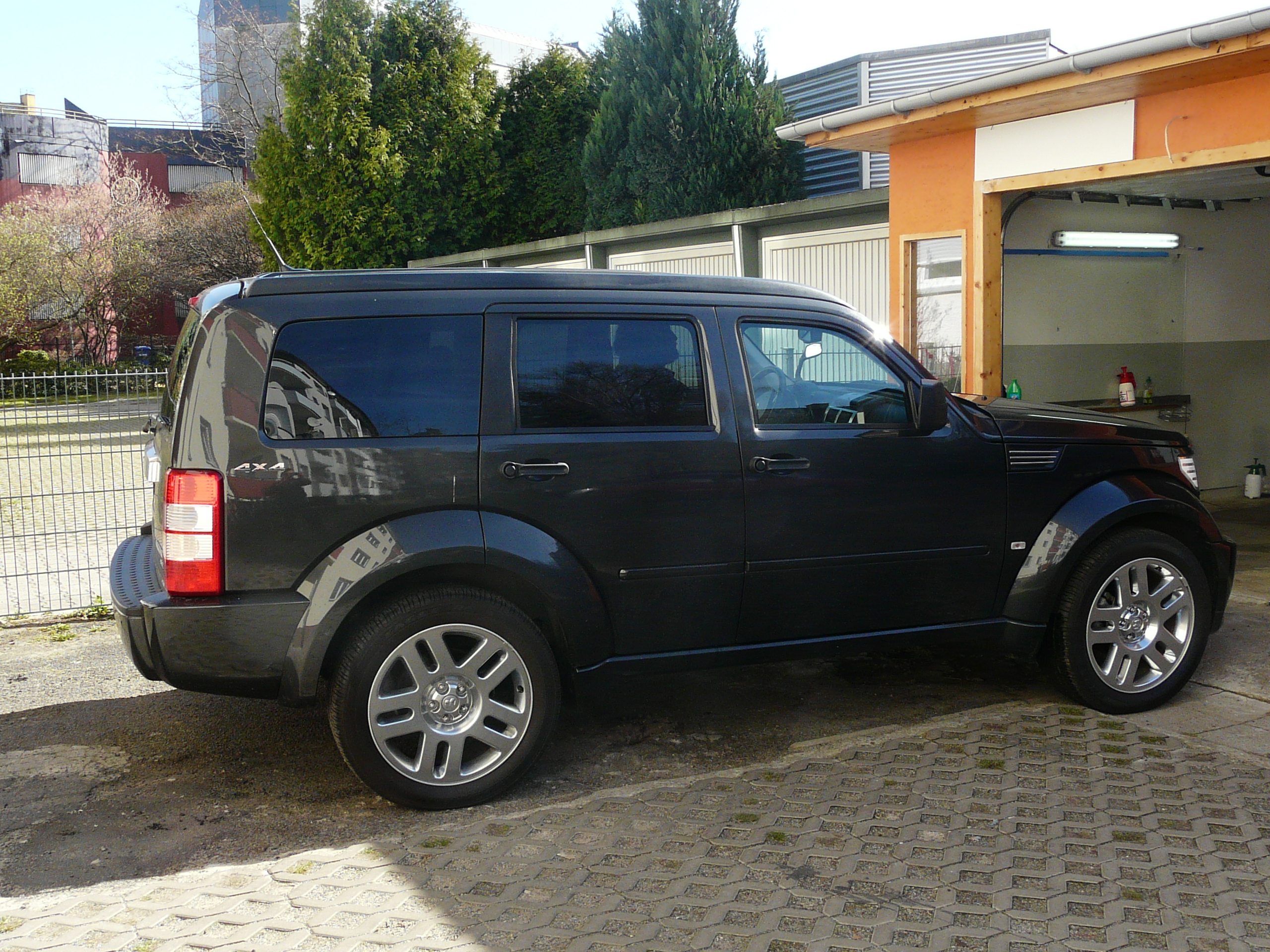 Dodge Nitro