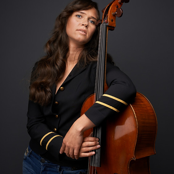 Olivia Gay / Célia Oneto Bensaid