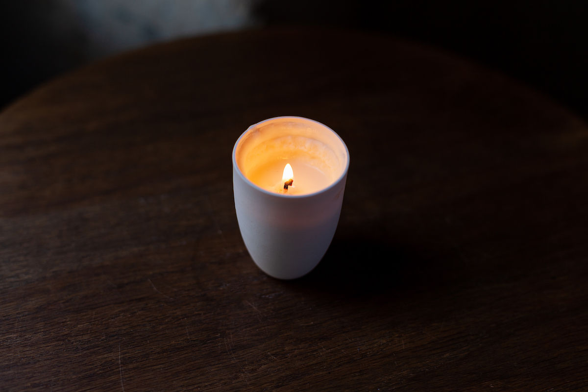 +24 hours : Scented Candle in Porcelain Jar