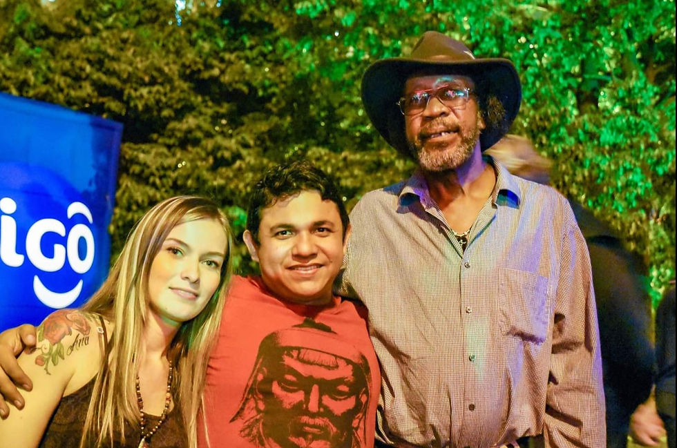 R.L. with Raul Garcia - Album release concert, Pereira, Colombia (8/27/2015)