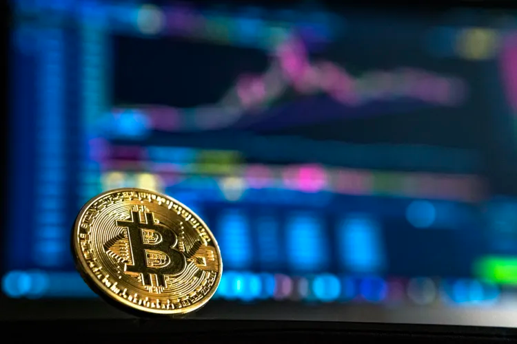 CryptoQuant Sound Alarm: Bitcoin ETF Approval May Trigger Drop to $32,000