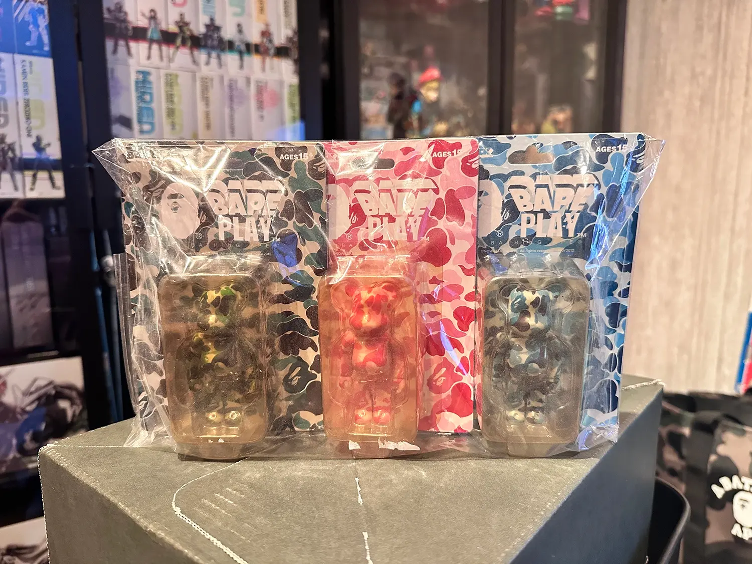 BAPE PLAY camo Bearbrick 100%