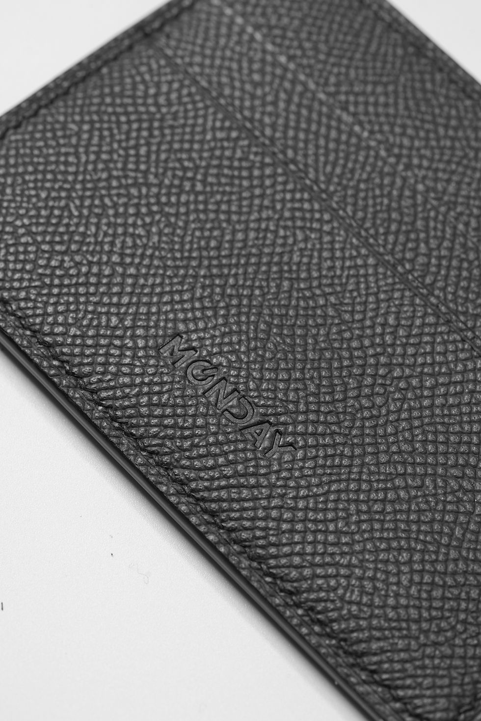 Thumbnail: Ví Card Holder Finn