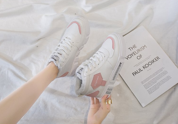 Thumbnail: High-Top Plush Sports Shoes, White Sneakers