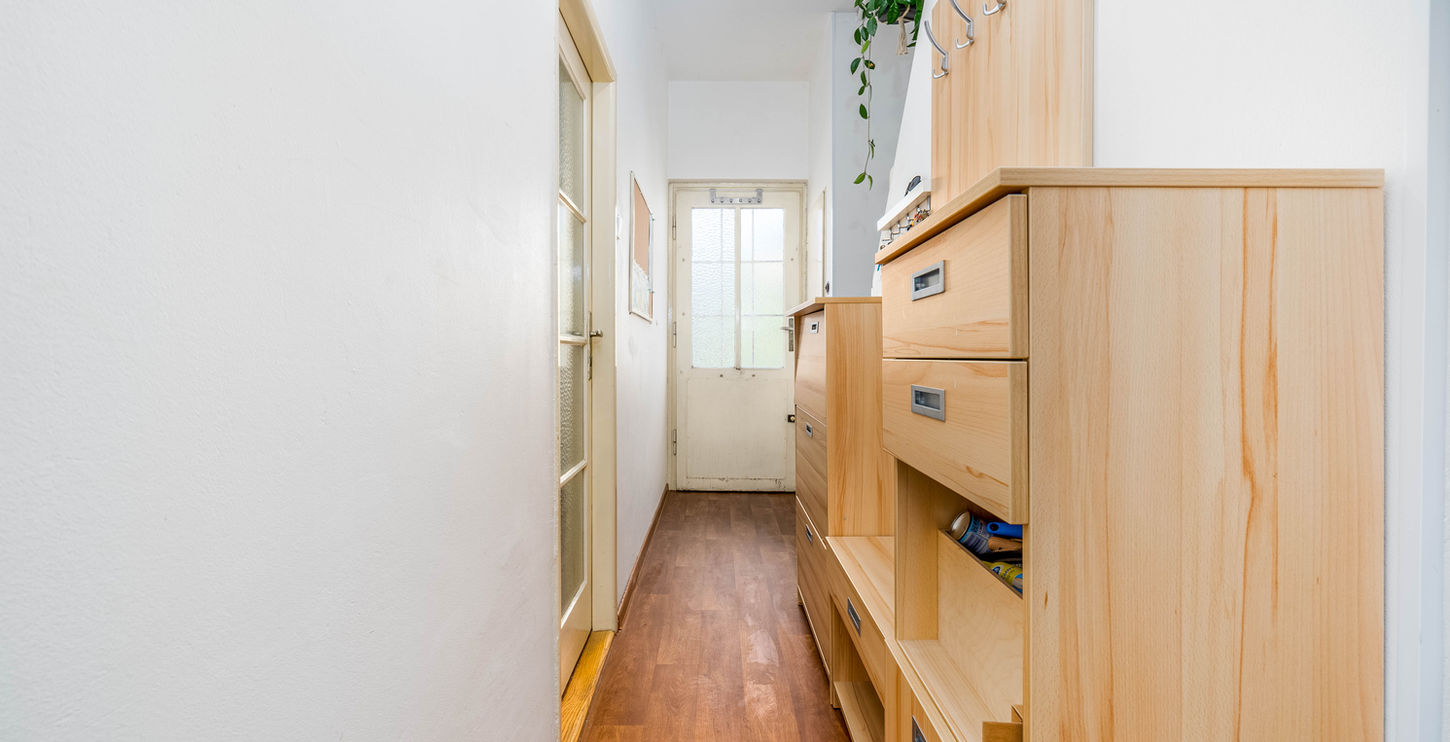 PRAGUE NOMAD Co-Living is a residential community living designed for young professionals, artists, expats and digital nomads. 