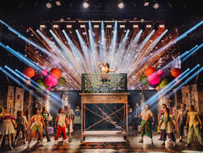 Reviewed: & Juliet at Curve