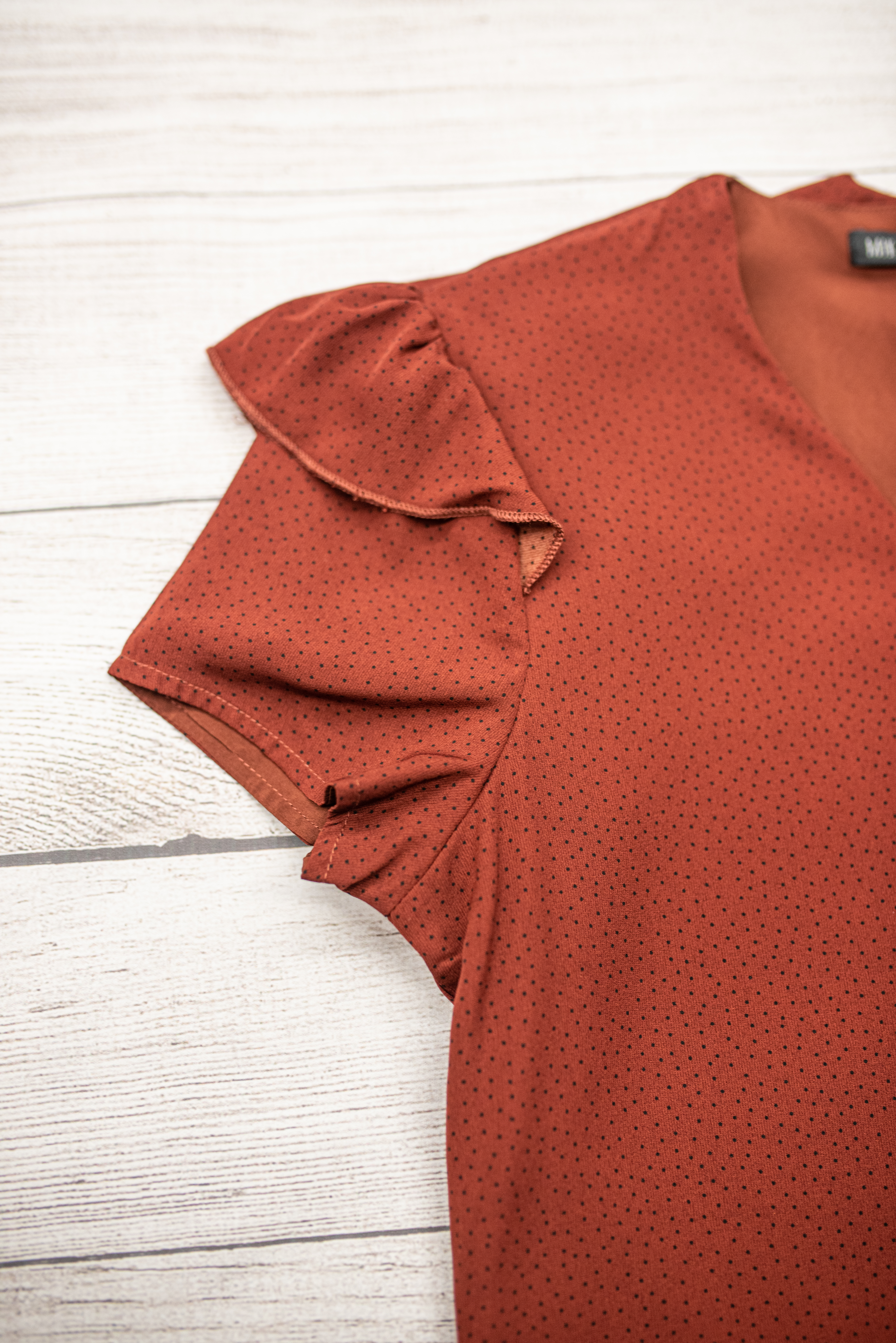 Flutter Sleeve Top-Rust Dot
