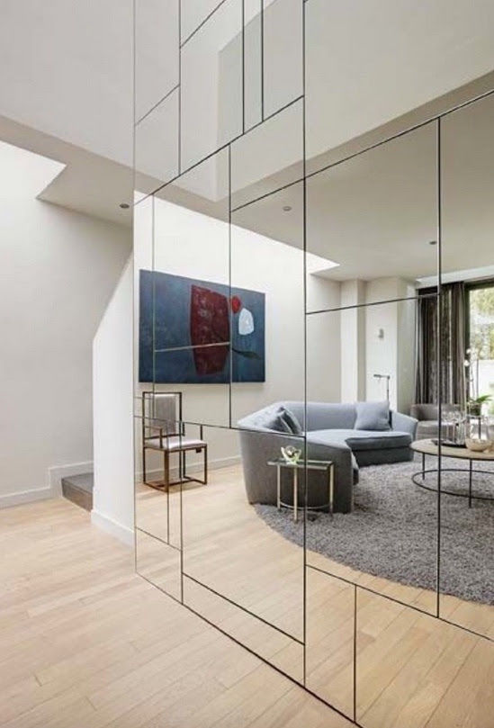 Mirror Walls Are Back!