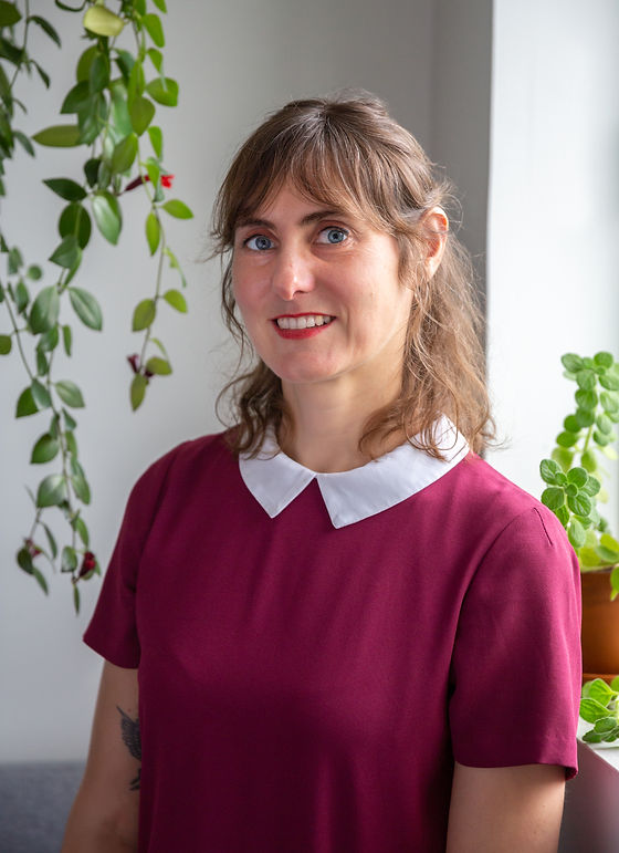 Josiane Website Portrait.jpg